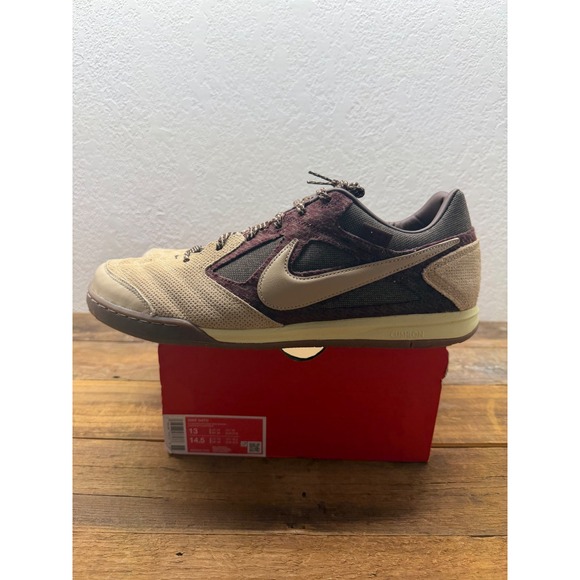 Nike Other - Nike Gato Bicoastal Earth Brown Tan Indoor Soccer Shoes 186650-200 Mens 13